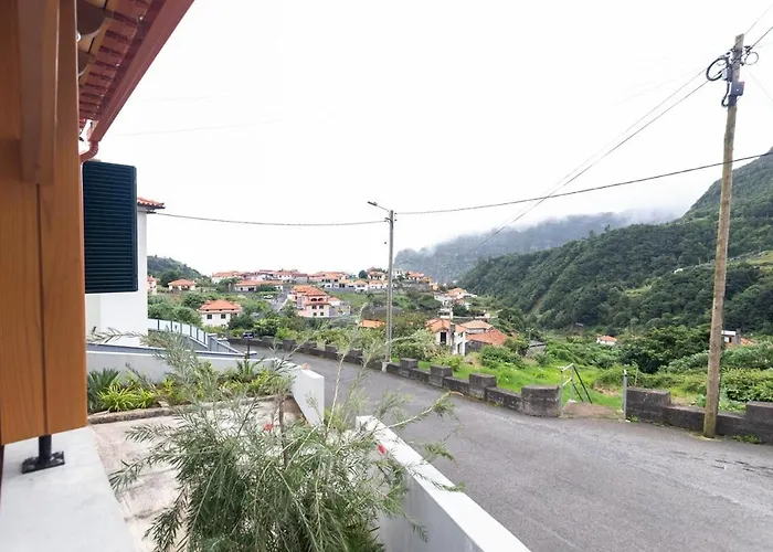 Prázdninový dům Casa Vale Sereno By Rent-a-key Boaventura